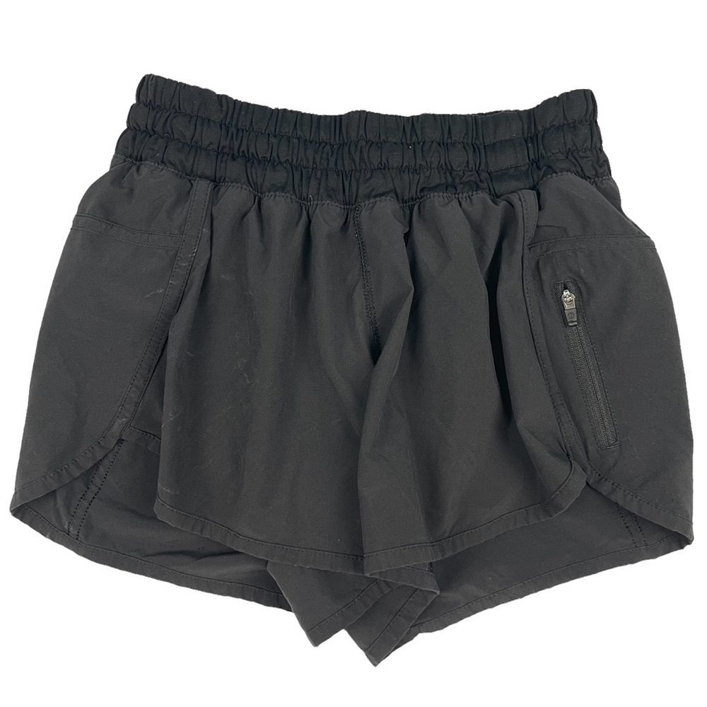 Women's Lululemon Black Athletic Shorts Size 6